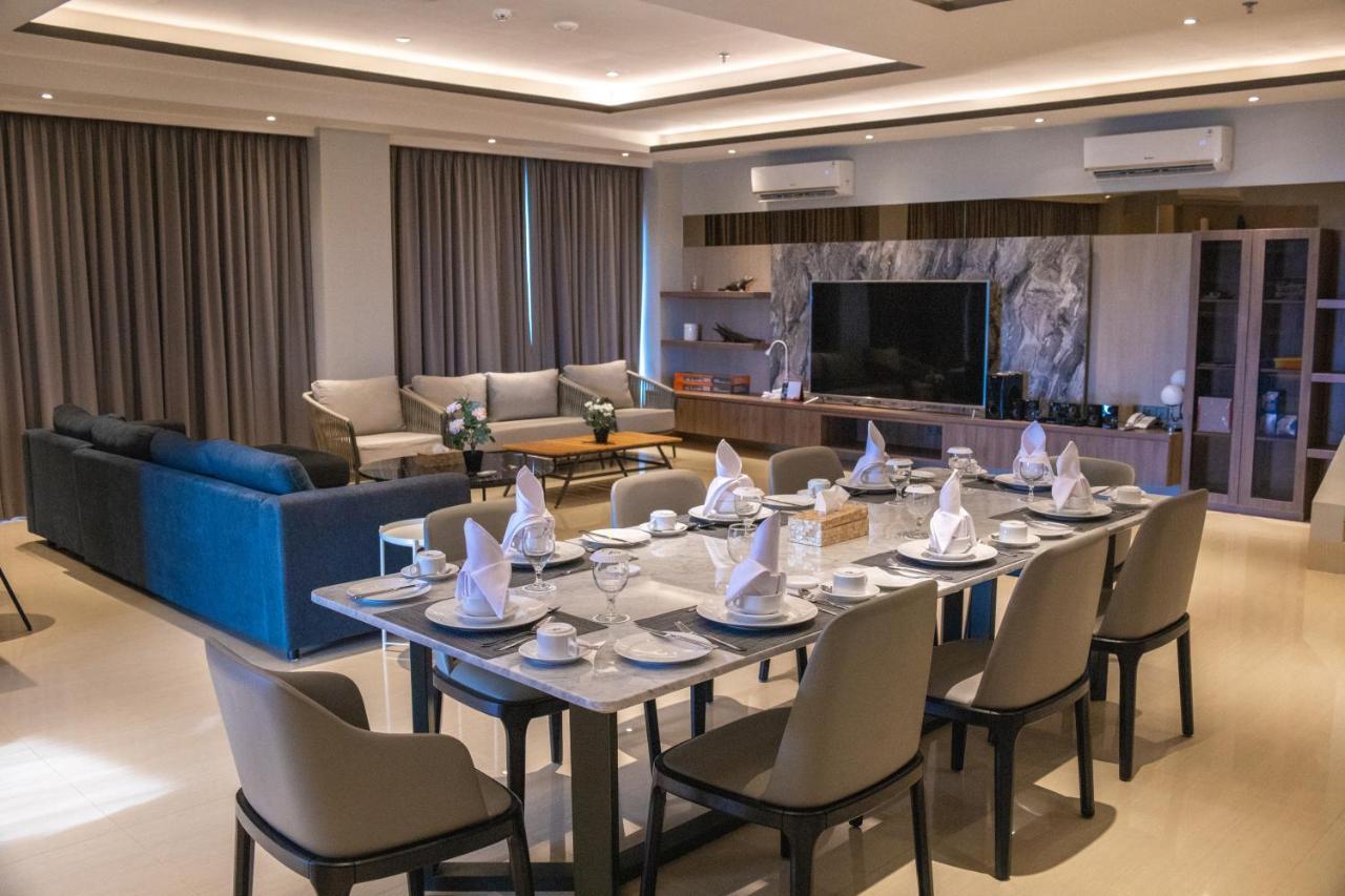 Hotel Rogers Manado